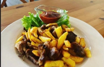 Кафе Жарко в Адлере: Спортбар, Восточная кухня, Кавказская кухня, Доставка, Завтрак, Хинкальная, Шашлычная, Пиццерия,