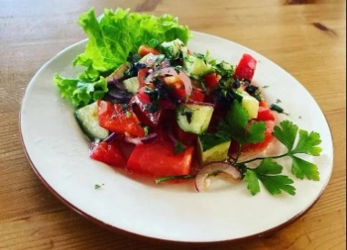 Кафе Жарко в Адлере: Спортбар, Восточная кухня, Кавказская кухня, Доставка, Завтрак, Хинкальная, Шашлычная, Пиццерия,