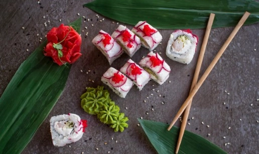 Кафе Fix-Roll в Адлере: Суши , Доставка, Холодные напитки, Паназиатская кухня, Японская кухня, Вок доставка,
