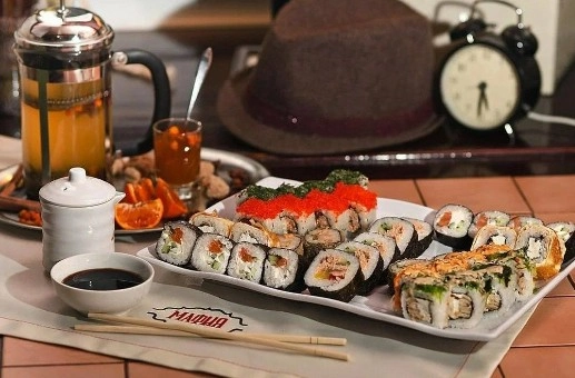 Кафе Мафия в Адлере: Еда, Русская кухня, Суши, Шашлык, Восточная кухня, Банкетный зал, Терраса,