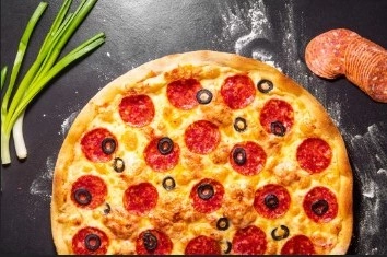 Кафе Мафия в Адлере: Еда, Русская кухня, Суши, Шашлык, Восточная кухня, Банкетный зал, Терраса,