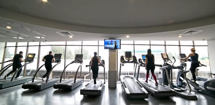 Фитнес-клуб Forward Fitness в Адлере: Тренажерный зал, Стретчинг, Групповые занятия, Йога, Фитнес,