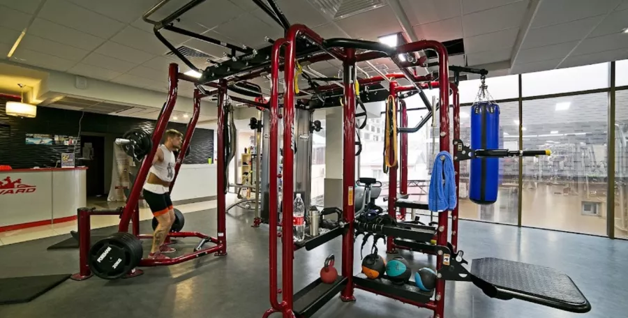 Фитнес-клуб Forward Fitness в Адлере: Тренажерный зал, Стретчинг, Групповые занятия, Йога, Фитнес,