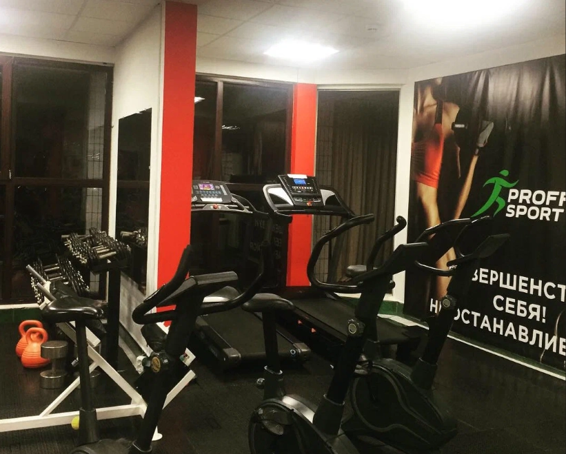 Фитнес-клуб PROFF-SPORT в Адлере: Тренажерный зал, Групповые занятия, Стретчинг, Боевые искусства, Занятия для беременных, Занятия для детей,
