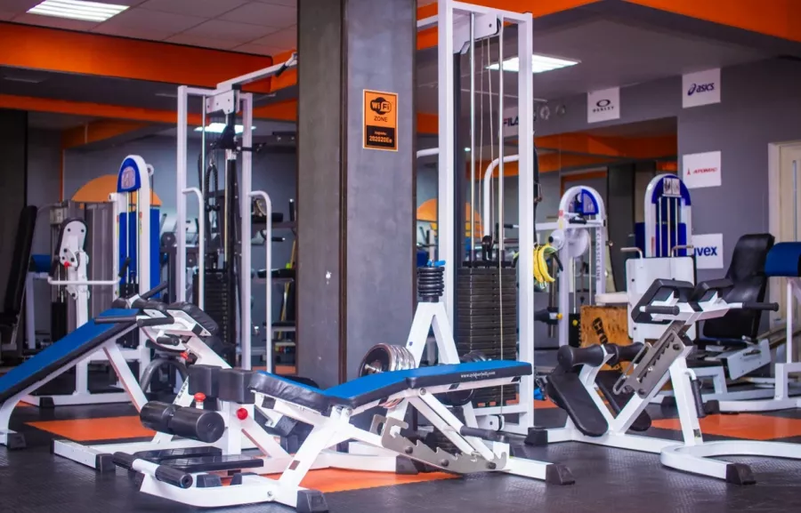 Фитнес центр Mix Fit в Адлере: Сауна, Групповые занятия, Персональные тренировки, Тренажерный зал, Аэробика, Пилатес, Йога, Стрип данс, Стретчинг, Массаж, Боевые искусства,