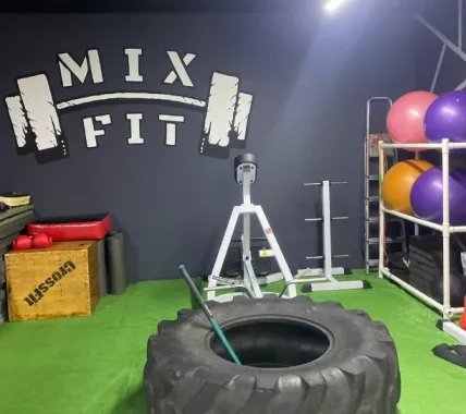 Фитнес центр "Mix Fit".