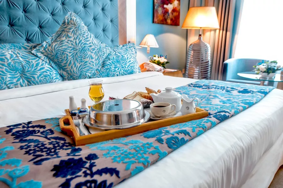 Отель Marina Byblos Hotel 4* в Дубаи: Современные номера , Спа-комплекс, Фитнес, Конференц-зал, Открытый бассейн , Бар ,