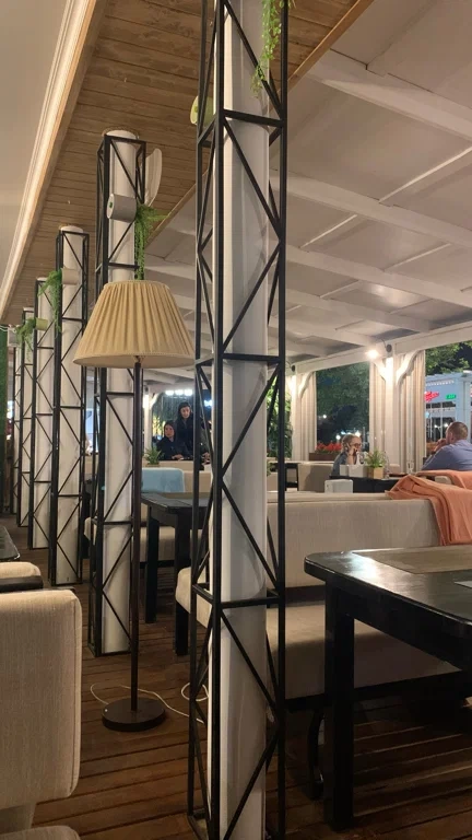 Кафе Жемчуг  в Анапе: Еда, Можно с животными, Шашлык, Летняя терраса,