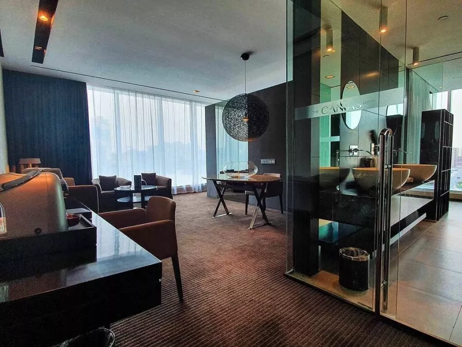 Отель The Canvas Dubai- MGallery Hotel Collection 5* в Дубаи: Спа , Фитнес , Конференц-зал, Открытый бассейн , Стильные номера ,