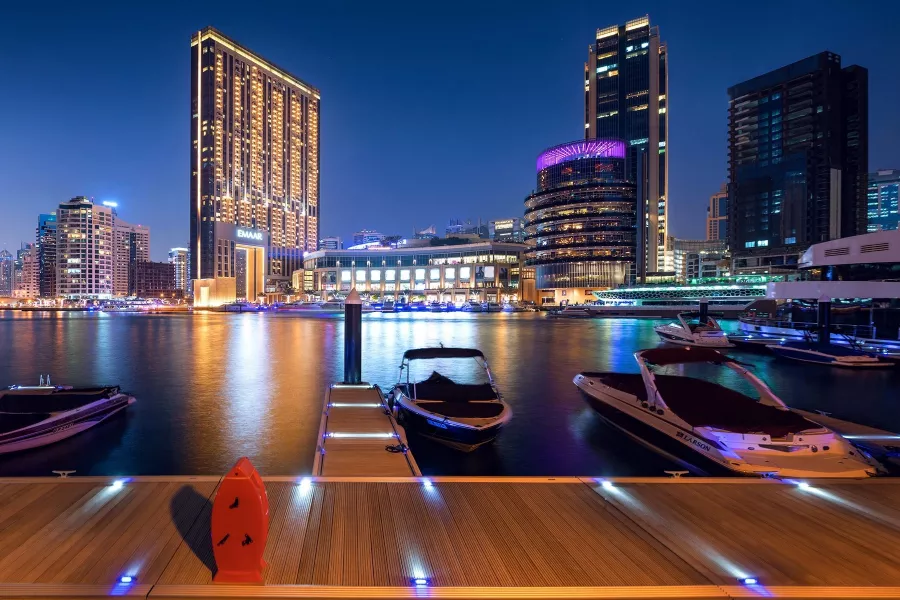 Яхт клуб Dubai Marina Yacht Club в Дубаи: Вода, Плавание, Яхта, Рыбалка,