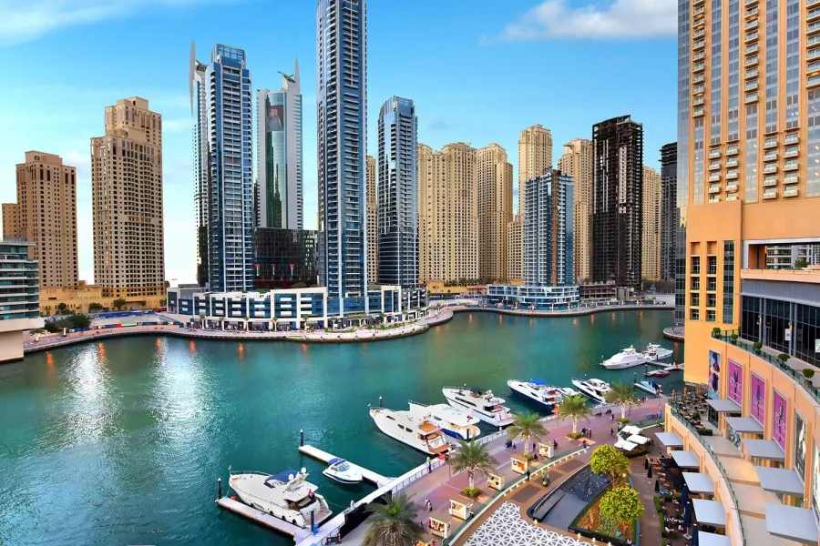Яхт клуб Dubai Marina Yacht Club в Дубаи: Прогулка на яхте , Пристань , Плавание на яхте, Рыбалка,