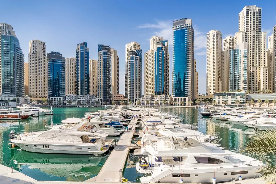 Яхт клуб Dubai Marina Yacht Club в Дубаи: Прогулка на яхте , Пристань , Плавание на яхте, Рыбалка,