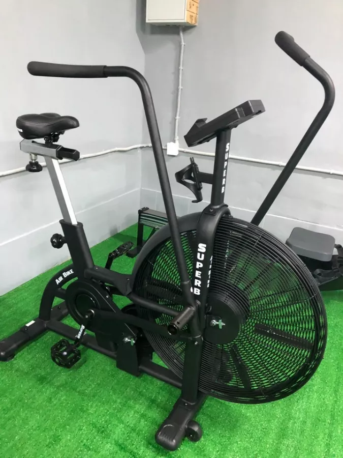 Студия персональных тренировок Fitroom.ru в Краснодаре: Возможны разовые посещения, Кардио, тренировка детей, аэробные упражнения,