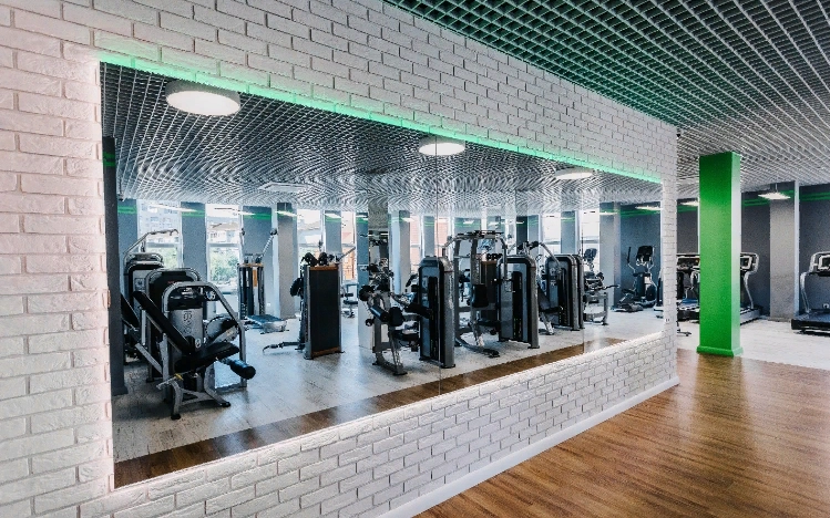 Фитнес-клуб ForceFit в Краснодаре: Возможны разовые посещения, Аэробика, Кроссфит, Йога, Бодифлекс, Боевые искусства,