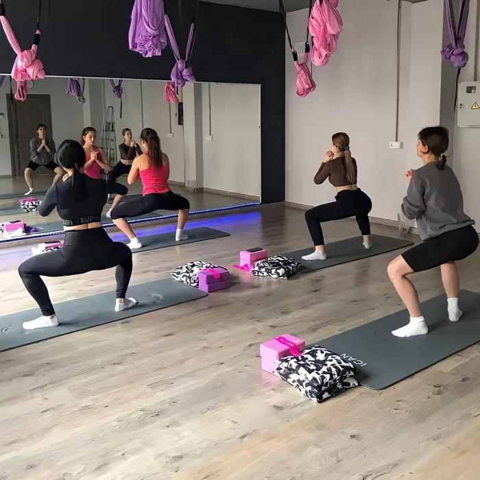 ​Студия растяжки "FLEXYTON".