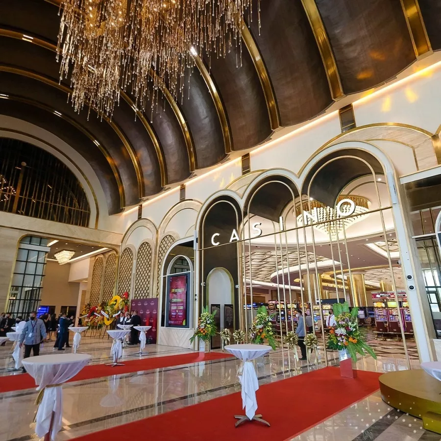 Отель-Казино NUSTAR в Себу: Отель, Казино, Торговый центр,