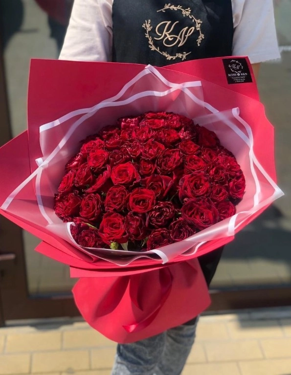 Магазин цветов Rozes_Krd в Краснодаре: Цветы, Круглосуточно, Доставка, Аэродизайнер, Открытки, Плюшевые мишки,