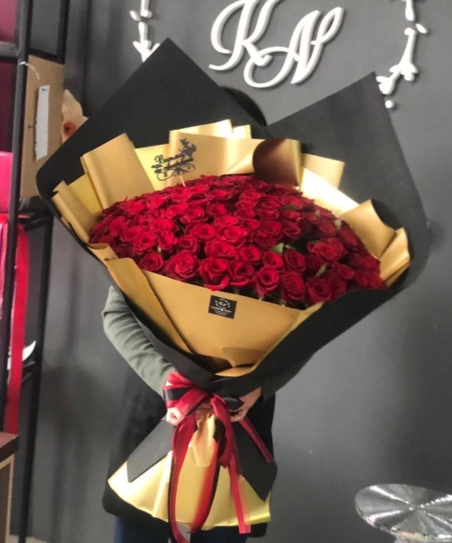 Магазин цветов Rozes_Krd в Краснодаре: Цветы, Круглосуточно, Доставка, Аэродизайнер, Открытки, Плюшевые мишки,