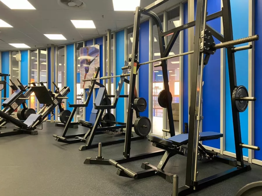 Фитнес-центр ICEBERG GYM в Адлере: Боевые искусства, Массаж, Тренер, Спорт,