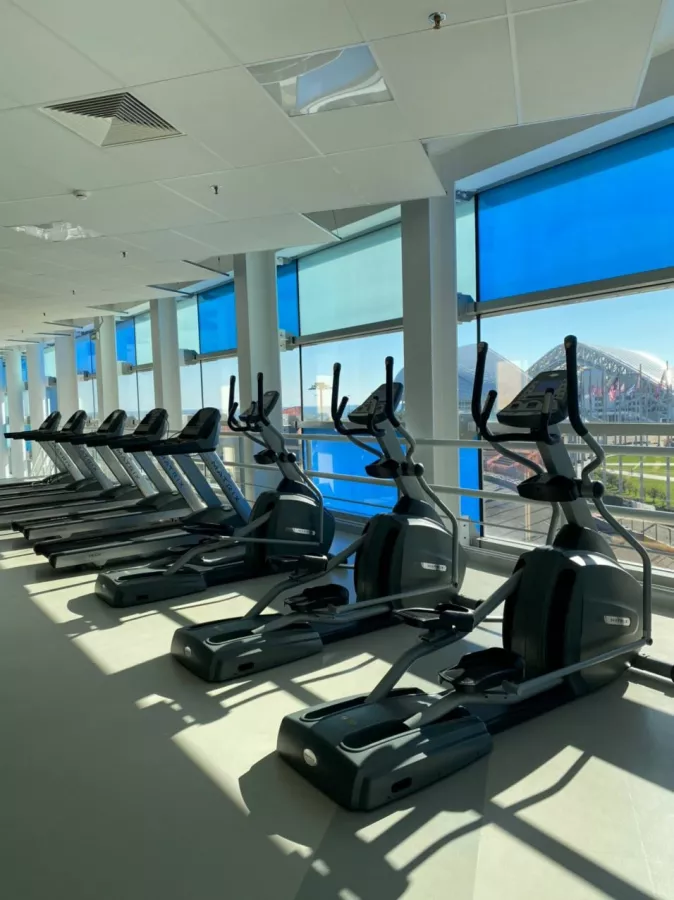 Фитнес-центр ICEBERG GYM в Адлере: Боевые искусства, Массаж, Тренер, Спорт,
