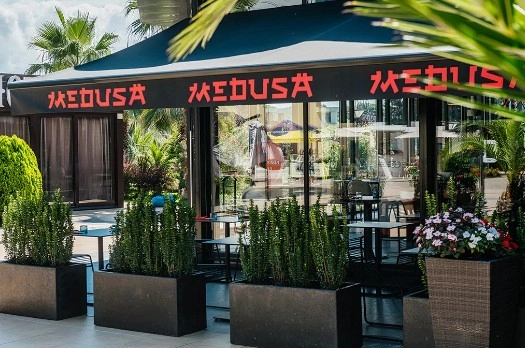 Ресторан Medusa в Адлере: Японская кухня, Тайская кухня, Паназиатская кухня, Кофе на вынос, Терраса,