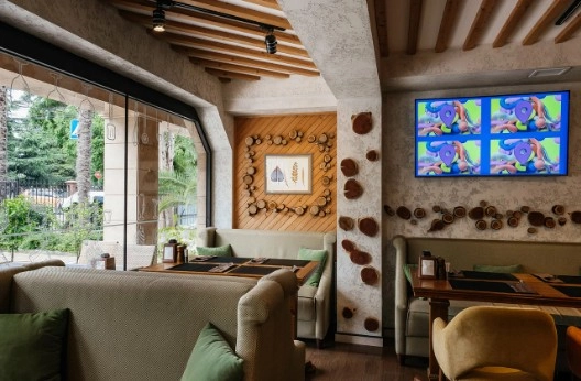 Ресторан Времена года в Адлере: Еда, Шашлык, Банкетный зал, Грузинская кухня, Завтрак, Хинкали, Кофе,