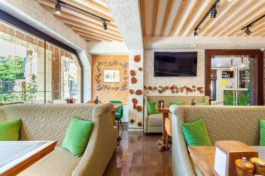 Ресторан Времена года в Адлере: Еда, Шашлык, Банкетный зал, Грузинская кухня, Завтрак, Хинкали, Кофе,