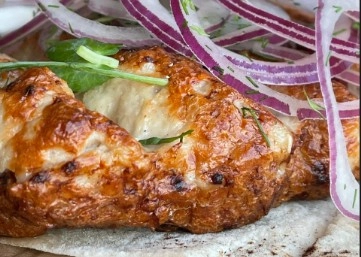 Ресторан Gold Marina в Адлере: Грузинская кухня, Завтрак, Банкетный зал, Пиццерия, Винный бар, Терраса, Живая музыка, Детская комната,