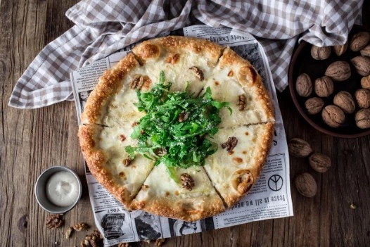 Ресторан Pizza Fisht в Адлере: Еда, Европейская кухня, Фастфуд, Итальянская кухня, Терраса, Завтрак, Кофе, Бизнес ланч,