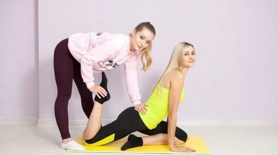 Студия растяжки и фитнеса 33 шпагата в Адлере: Аэробика, Тренер,