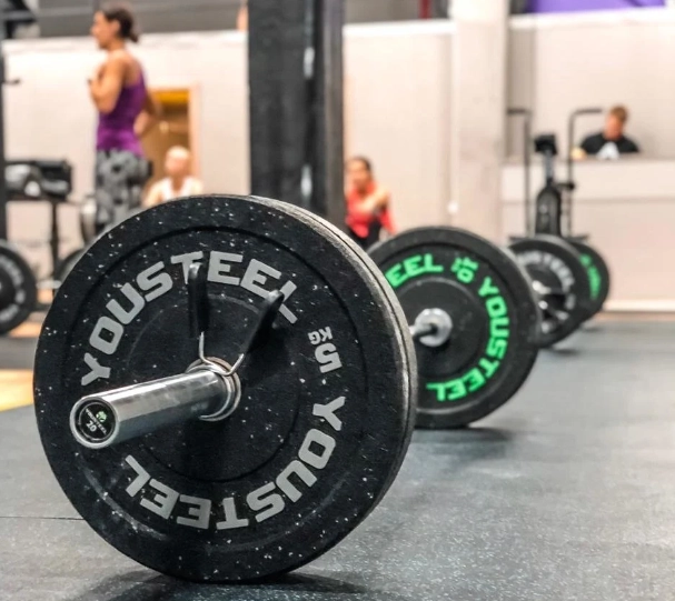 Центр функциональной подготовки Burpee Elite Fitness в Адлере: Тренажерный зал, Боевые искусства, Массаж, Персональные тренировки,