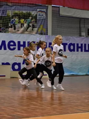  Школа танцев "West Dance Home".