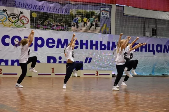  Школа танцев "West Dance Home".