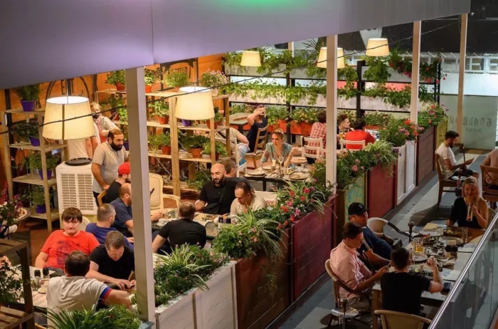 Ресторан Большой Сад  в  Ростове-на-Дону