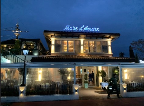 Ресторан Mare d'Amore в Адлере: Еда, Морепродукты, Терраса, Живая музыка, Завтрак, Смотровая площадка,