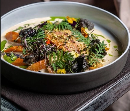 Ресторан La Punto в Адлере: Итальянская кухня, Морепродукты, Блюда на мангале, Кофе, Банкетный зал, Терраса, Завтрак,