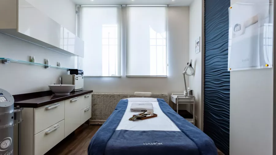 Центр красоты и здоровья Babor beauty spa в Краснодаре: Инъекционные процедуры, Лазерная косметология, Удаление новообразований, Русский массаж, Аппаратный массаж, Релаксирующий массаж, Детский массаж, Лимфодренаж,