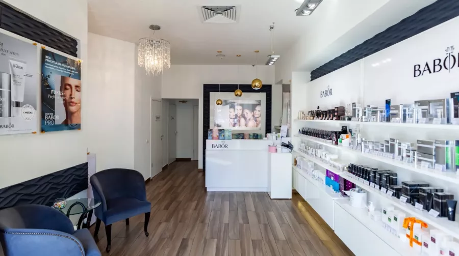 Центр красоты и здоровья Babor beauty spa в Краснодаре: Инъекционные процедуры, Лазерная косметология, Удаление новообразований, Русский массаж, Аппаратный массаж, Релаксирующий массаж, Детский массаж, Лимфодренаж,