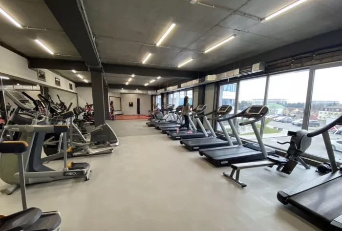 Фитнес-клуб "ФИТНЕС СРЕДА".