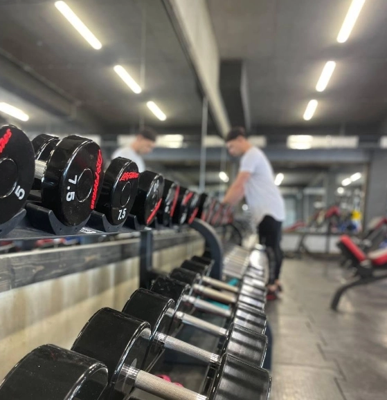 Фитнес-клуб "ФИТНЕС СРЕДА".