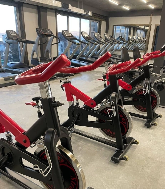 Фитнес-клуб "ФИТНЕС СРЕДА".