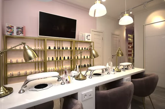 ​Салон красоты "Studio 13 beauty"