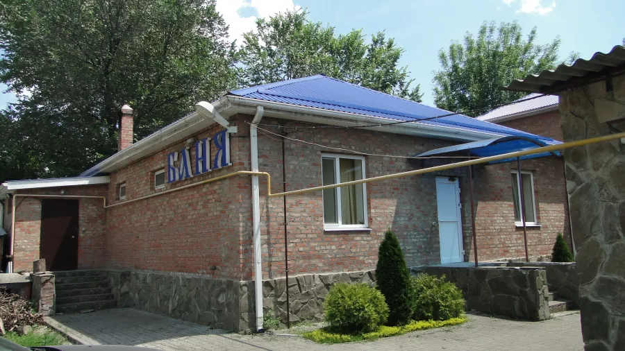 База отдыха Полюс в Ростове-на-Дону: Беседки, Банкетный зал, Кондиционер в номерах, Парковка, Бани,
