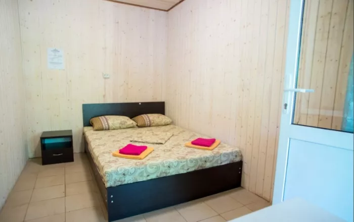 База отдыха "Изумруд".