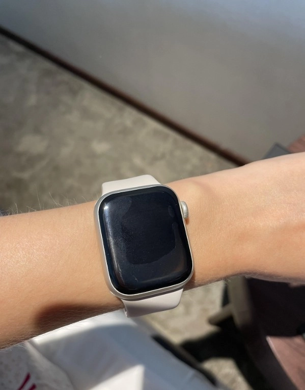Торгово-сервисный центр Apple Wood в Краснодаре: Ремонт, Качественный ремонт, Продажа мобильных телефонов, Ремонт мобильных телефонов, Доставка, Аксессуары,
