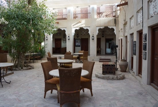 Отель Xva Art Hotel 3* в Дубаи: Дизайнерский отель , Уютные номера , Галлерея в отеле , Атмосферный отель , Зеленый дворик,