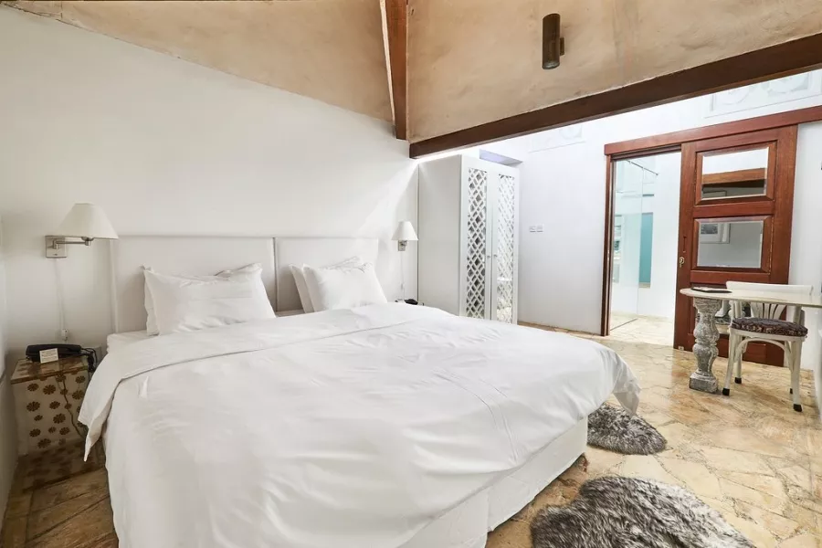 Отель Xva Art Hotel 3* в Дубаи: Дизайнерский отель , Уютные номера , Галлерея в отеле , Атмосферный отель , Зеленый дворик,
