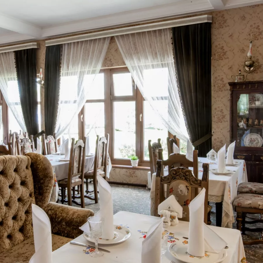 Ресторан Казачий курень в Ростове-на-Дону: Ресторан, Кафе, Классическая кухня, Доставка,
