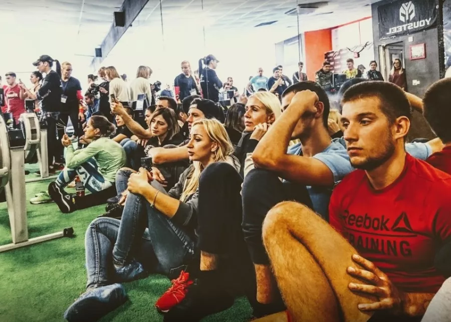 Спортивный центр Urban Hero Sport в Адлере: Тренажерный зал, Сауна, Бассейн, Боевые искусства, Лечебная физкультура, Стретчинг, Персональные тренировки,