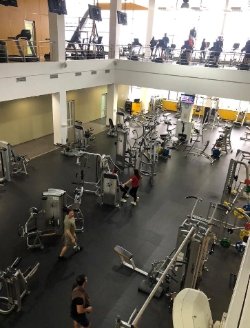 ​Фитнес-центр "Avax fit&spa ".